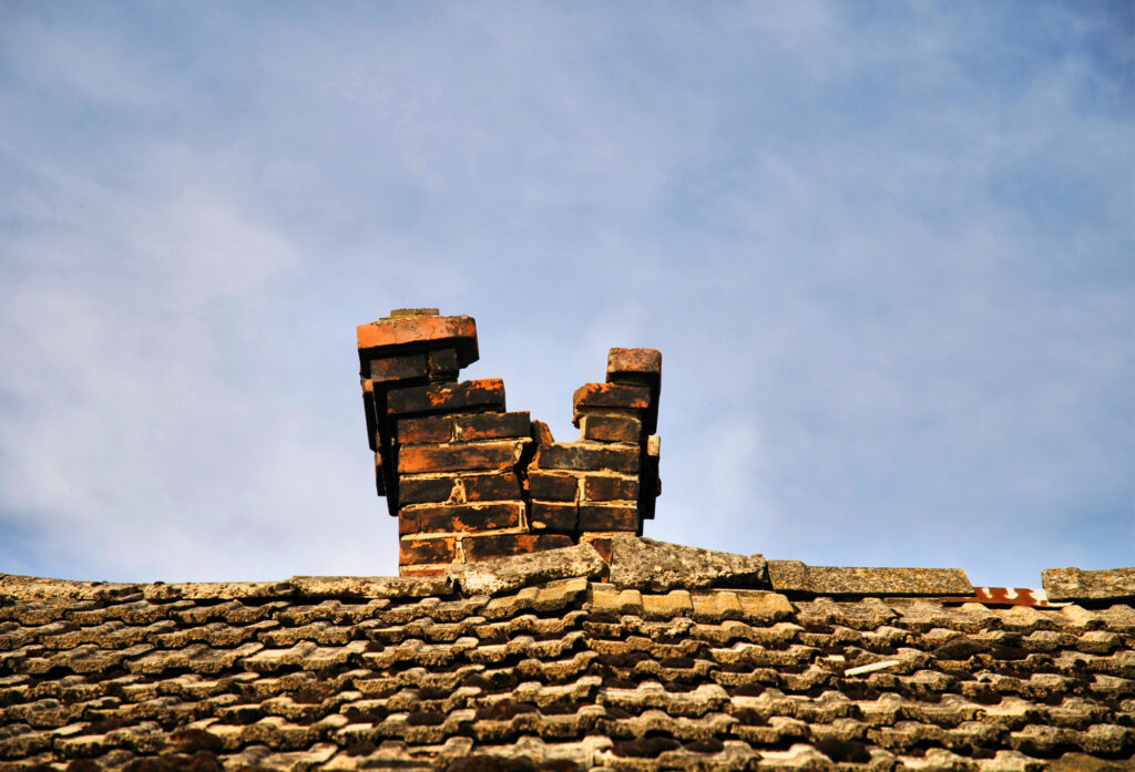damaged chimney falling apart requires chimney rebuild